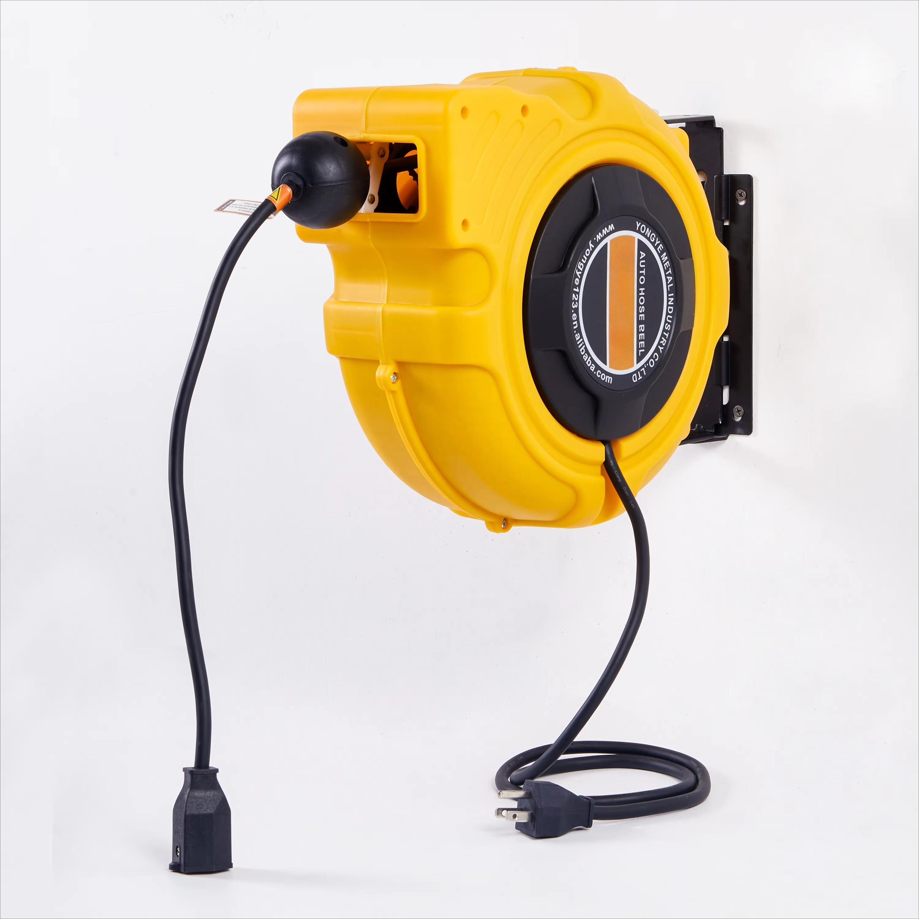 Cable Cord Reel Drum Wall Moun - مراجعة Electric Reel وسعره